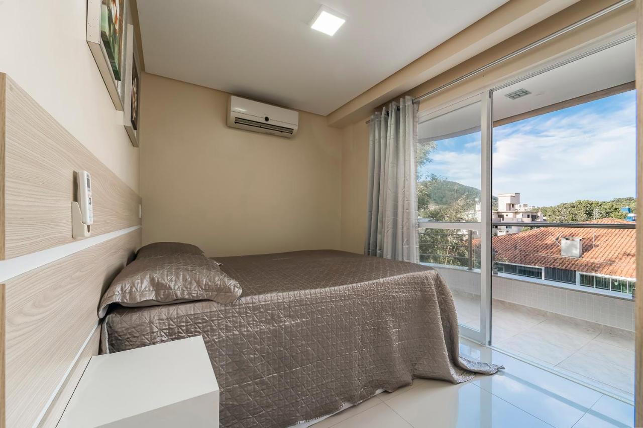 Lindo apartamento no centro de Bombinhas Exterior foto