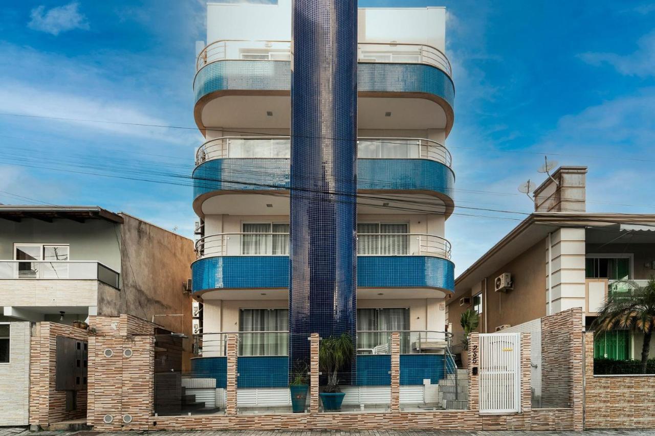 Lindo apartamento no centro de Bombinhas Exterior foto