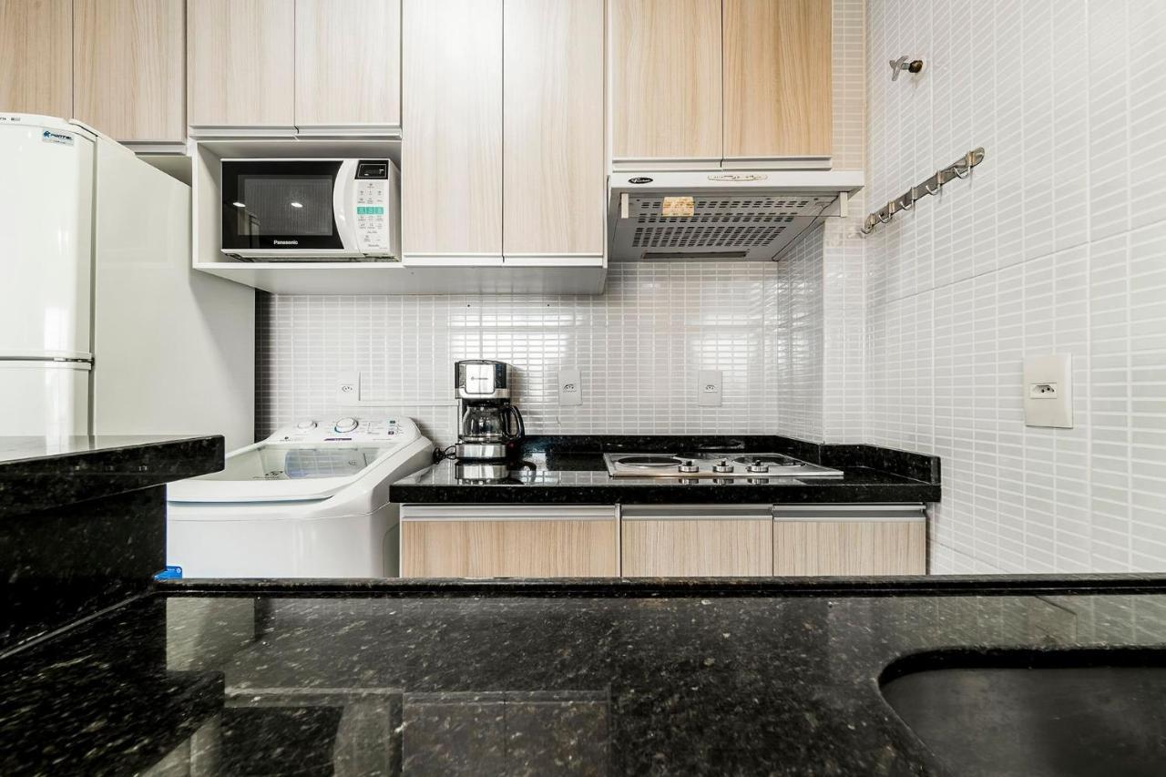 Lindo apartamento no centro de Bombinhas Exterior foto