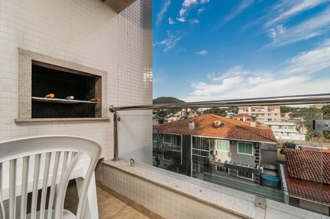 Lindo apartamento no centro de Bombinhas Exterior foto